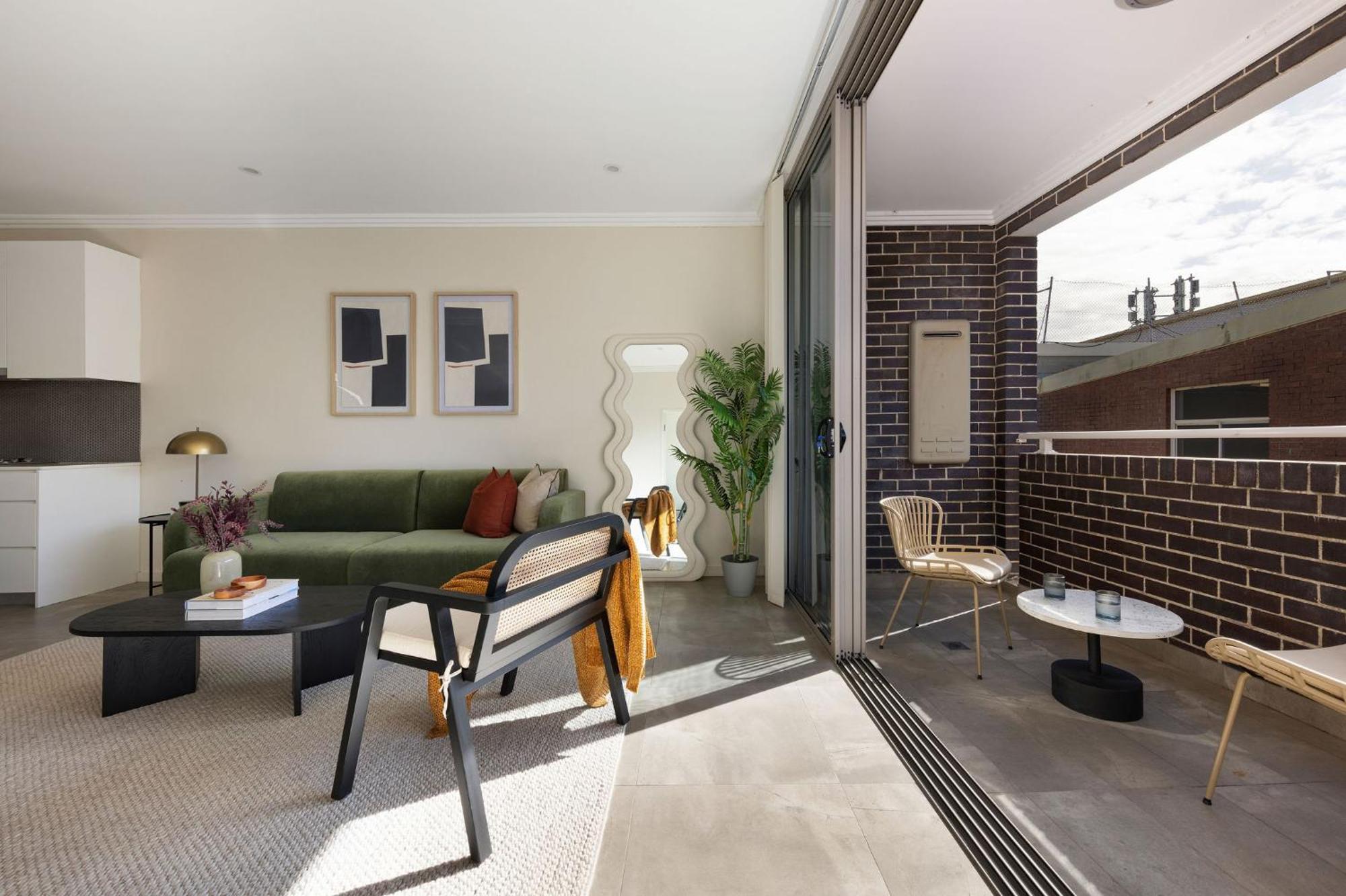 Kahlo Alexandria - Stylish 2 Bdrm Walk To Train Apartment Sydney Exterior photo